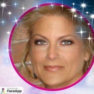 Meet your Posher, Rene